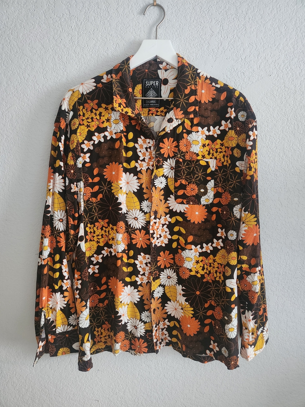 Vintage Floral Button-Up Men's Shirt in Brown & Orange